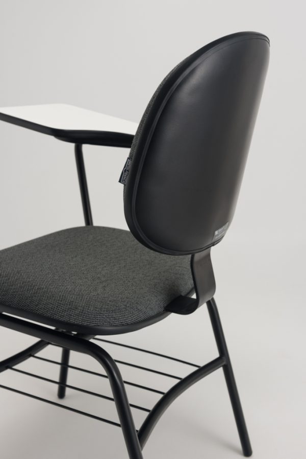 Universitária M570 - Imagem 4
